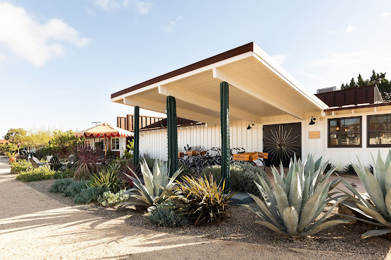 Skyview Los Alamos by null