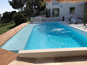 Photo n°7 de CILL' CONSTRUCTION à Carqueiranne (Société de construction de piscine)