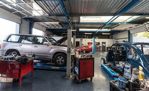 Photo n°1 de B-CAR FULL SERVICES à Palaiseau (Service de remorquage)