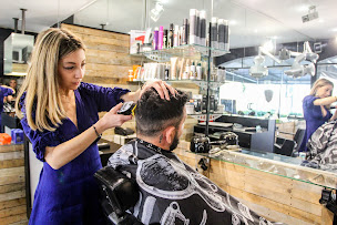 Photo n°22 de Salon Claude Daniel à Mandelieu-la-Napoule (Salon de coiffure)