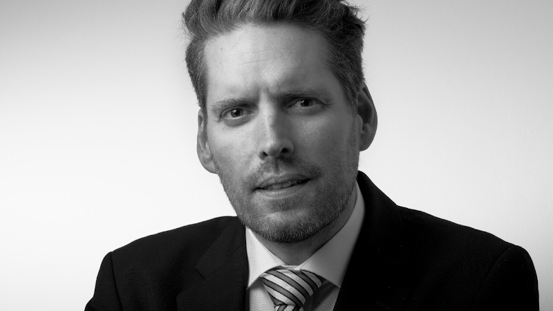 Rechtsanwalt Hochstrat AUSLÄNDERRECHT STRAFRECHT