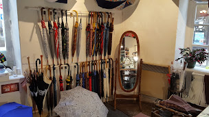 Photo n°14 de La Maison des Parapluies à Blois (Artisanat)