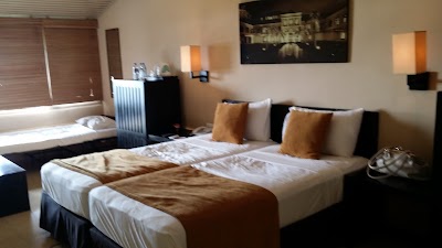 Photos of The Lake Hotel