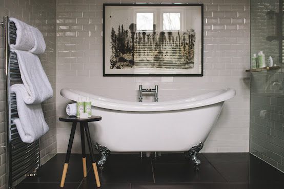 Hampton Manor by null