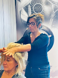 Photo n°16 de Lumière d'Or & Lie à Le Luc (Salon de coiffure)