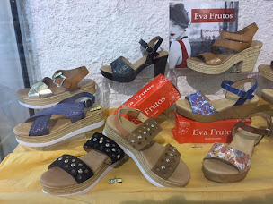 Photo n°15 de Coucarel Chaussures à Revel (Magasin de chaussures)