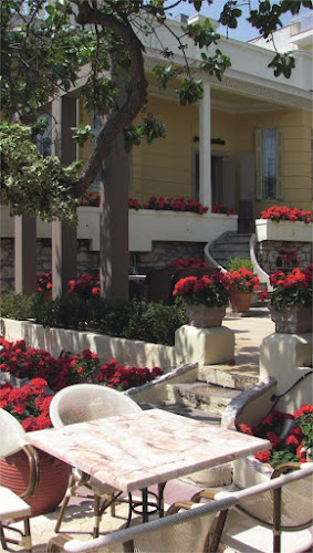 Opinii despre Quarter Pizza - Quarter Piano Restaurant în Χαϊδάρι - Πίτσα