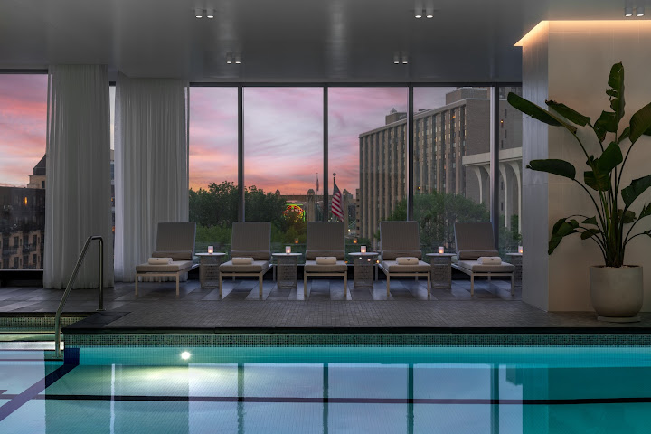 Four Seasons Hotel Minneapolis by null