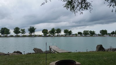 Photos of Fire Lake Camper Park