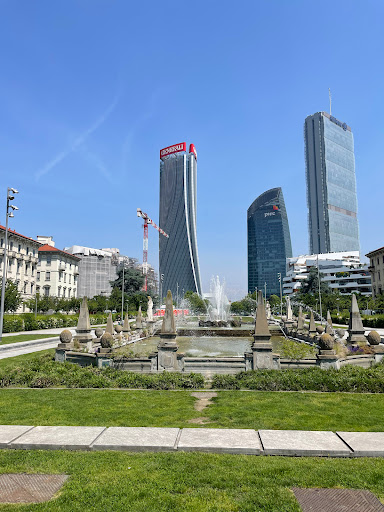 Autosilo Piazza G. Cesare