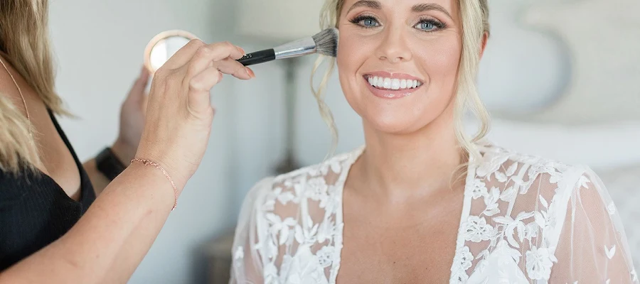 Lyndsay Simon Beauty