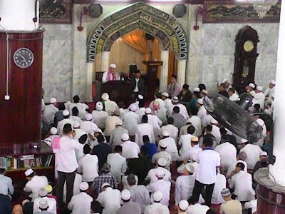 Photos of North Sumatra Grand Mosque