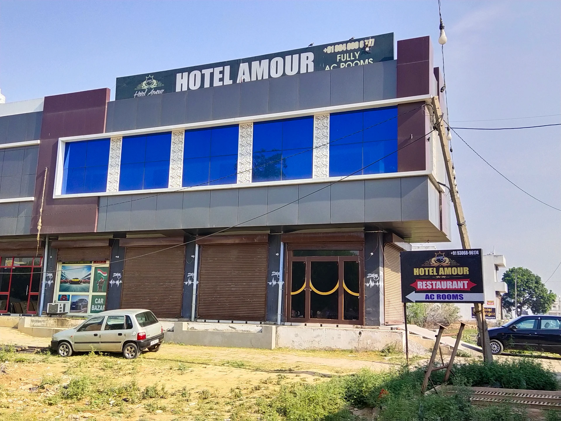 Hotel Amour
