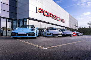 Photo n°1 de Centre Porsche Brest à Plougastel-Daoulas (Garage automobile)