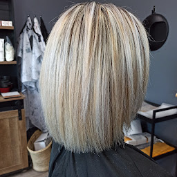 Photo n°1 de L'atelier Barbe & Coiff.. à Parigné-le-Pôlin (Salon de coiffure)