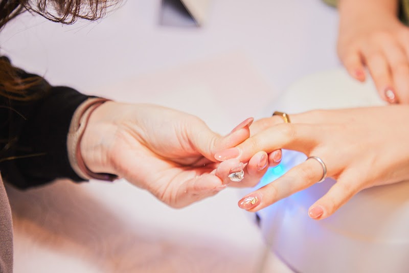 高井田 ネイルサロン ensowa laf nail（エンソワ ラフ ネイル）