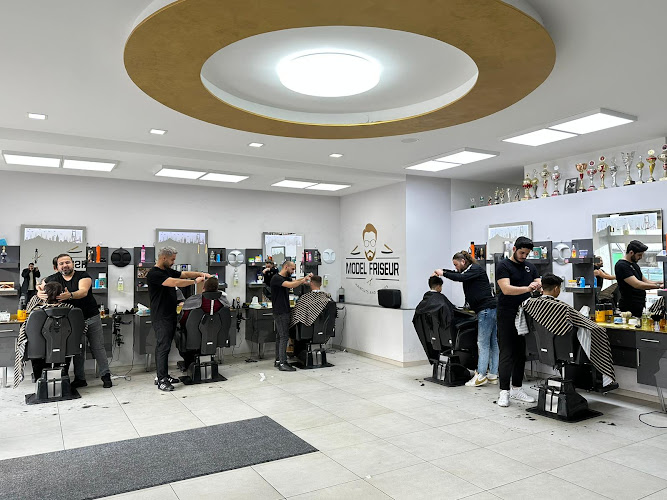 Model friseur / Barber Shop / Barbier