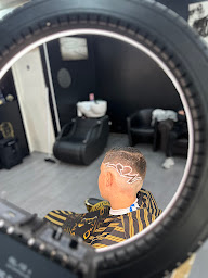 Photo n°1 de S H Coiffure Barbier CHALLANS à Challans (Salon de coiffure)