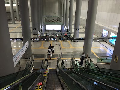 Photos of Gimpo International Airport Station