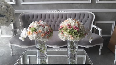 Photos of The Jones Flowers