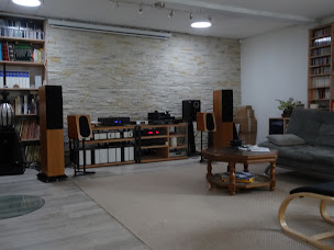 Photo n°12 de ADS CONSULTING S.A.S. à La Pacaudière (Fournisseur de matériel audiovisuel)