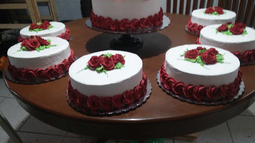 PASTELERIA la fina reposteria
