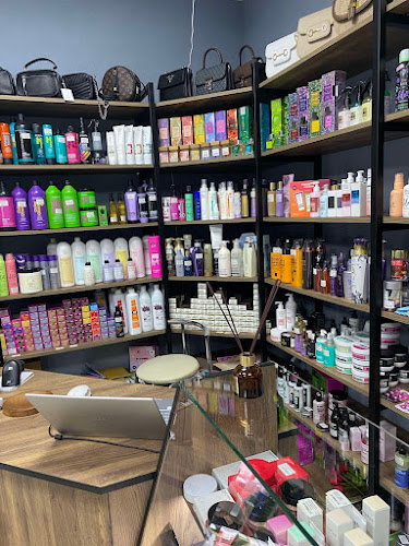 Магазин професійної косметики Anber.shop