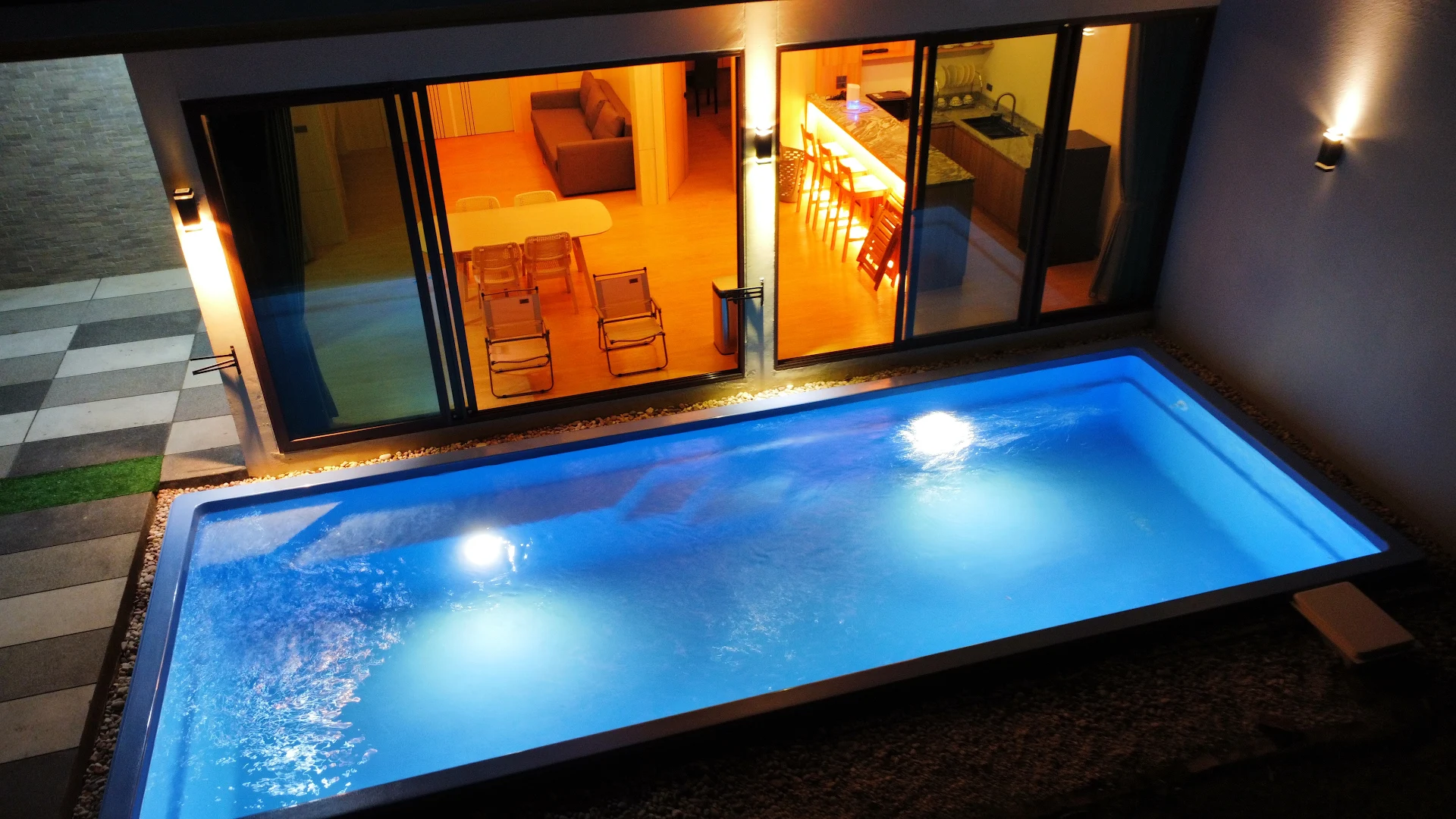Sunrise Resort & Cafe - ซันไรส์ รีสอร์ท & คาเฟ่ พูลวิลล่า