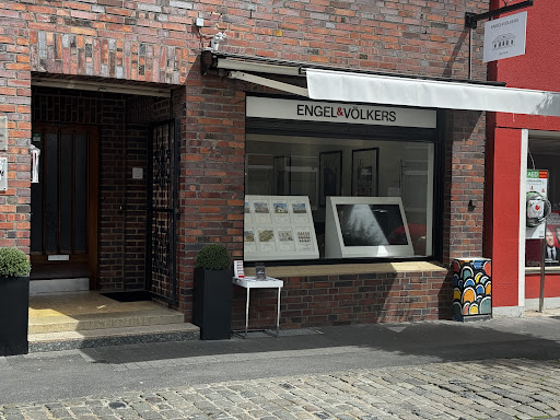 Engel & Völkers - 𝗜𝗺𝗺𝗼𝗯𝗶𝗹𝗶𝗲𝗻 𝗭ü𝗹𝗽𝗶𝗰𝗵