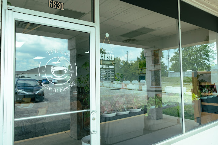 Top Point Royal Cafe by null