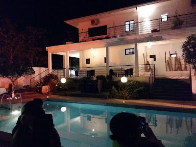 Photos of Le Guest - Restaurant Bar Lounge
