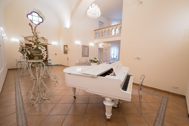 Octárna hotel a restaurant by null