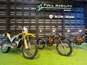 Photo n°42 de Full Mobility - Vente de Véhicules - Scooter, Moto, Quad - Atelier de Réparation à Ormes (Atelier de réparation pour motos)