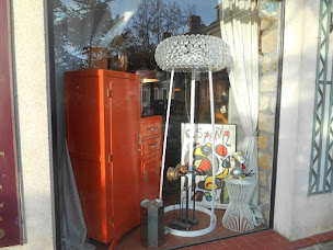 Photo n°19 de Rétrospective à Samois-sur-Seine (Magasin d'antiquités)