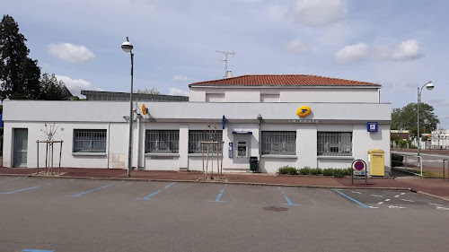 La Poste à BASSE GOULAINE