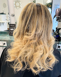 Photo n°13 de O’Alizés - salon de coiffure Meudon à Meudon (Coaching professionnel)