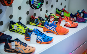 Photo n°5 de Mouratoglou Shop à Biot (Magasin d'articles de sports)