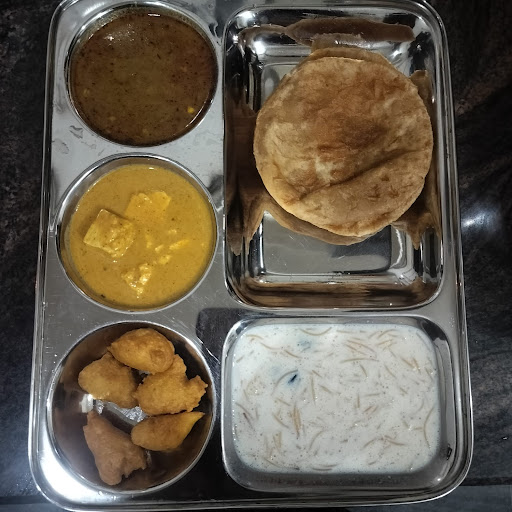 We provide healthy and tasty food. post image