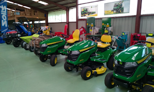 Photo n°10 de Comptoir Motoculture Bernard Couval à Fougerolles-Saint-Valbert (Magasin de matériel de motoculture)