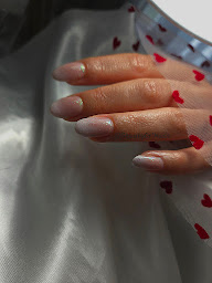 Photo n°5 de BeautyCr'Nails à Colombe (Salon de manucure)