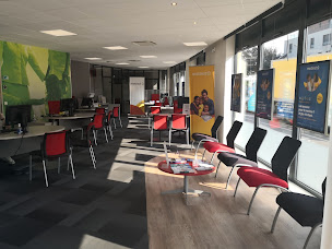 Photo n°3 de Matmut Assurances à Créteil (Compagnie d'assurance moto)