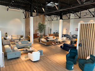 Photo n°3 de Cuir Center - Champagne au Mont d'Or à Champagne-au-Mont-d'Or (Magasin d'ameublement et de décoration)