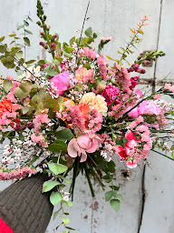 Photo n°11 de Les Bouquets D'Asters à Paris (Service de plantes d'intérieur)