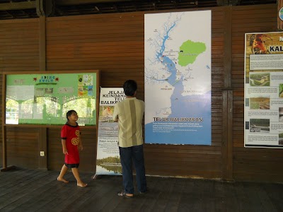 Photos of Main Hall: Lamin I