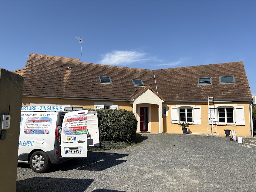 Experprorenov 72 - Couvreur charpente sur Le Mans expert en fuite d’eau de toiture et Résine d’étanchéité sur toiture