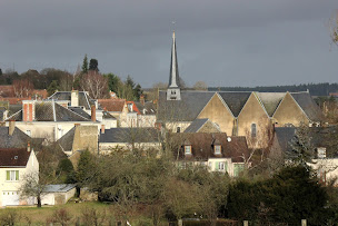 Photo n°2 de Mairie à Marigné-Laillé (Hôtel de ville)
