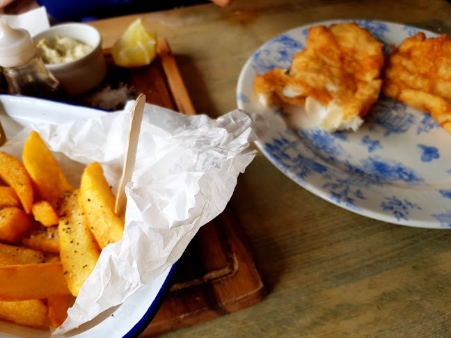 Jolly Sailor Pub & Restaurant, Southampton - Southampton