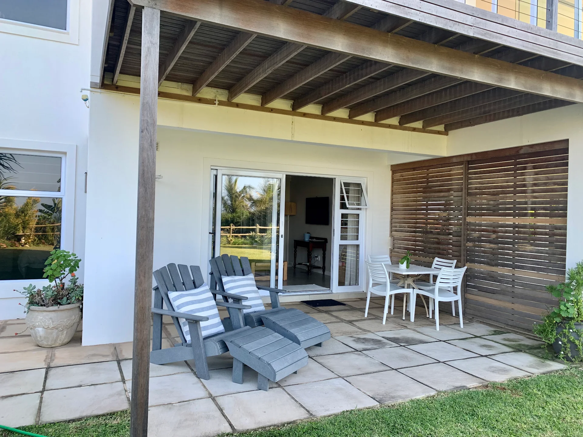 Beach Music Cottage, Umdloti Accommodation