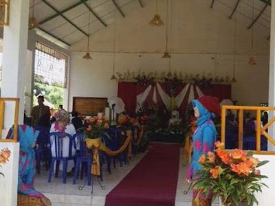 Photos of Lesehan-Arbi Rempung