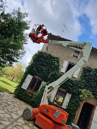 Photo n°5 de C.S.T. à Saïx (Magasin de matériel de surveillance)